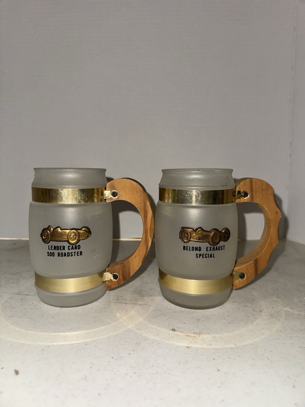 Vintage Indianapolis 500 Frosted Glass Beer Steins Wood Handle Rodger Ward